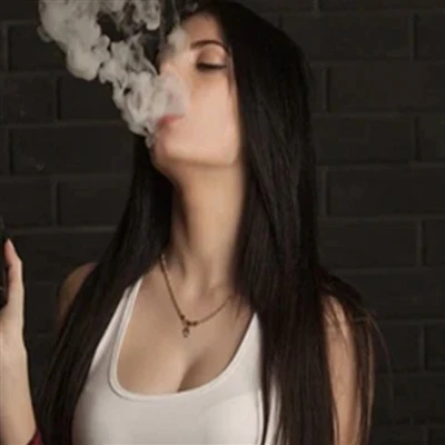 Naponta hány szívás normális a vapingnál?