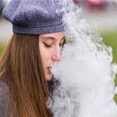 Hogyan szívhatsz e-cigarettát anélkül, hogy károsítaná a tüdejét?