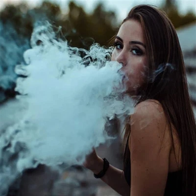 Miért köhög, amikor e-cigarettát szív?